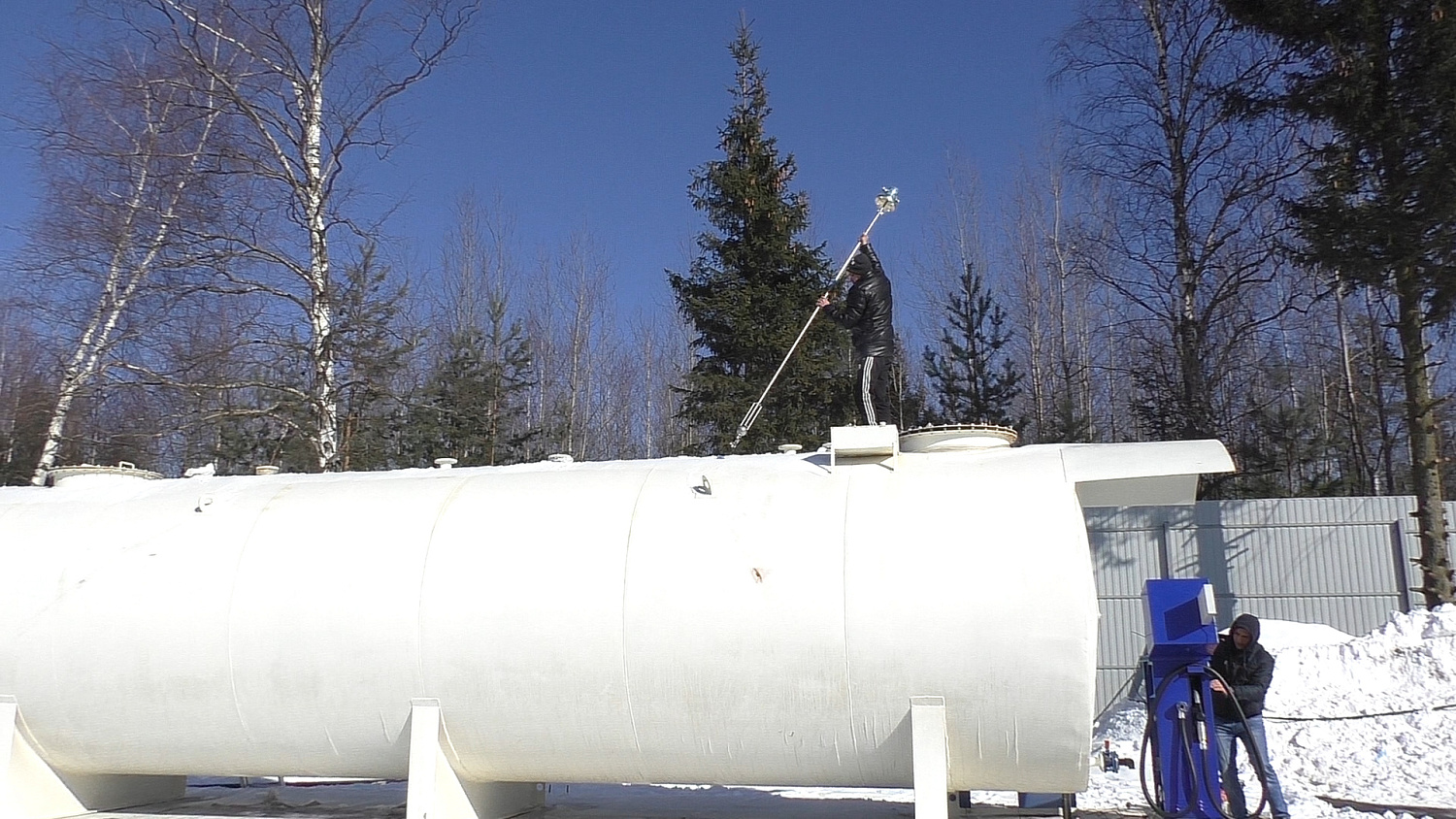 Дооснащение емкости на 30 м3 ТРК Топаз 511 и контролером Квота-2 для организации безоператорного отпуска ГСМ