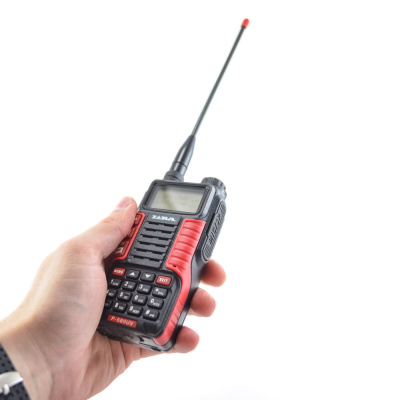 Портативная рация LIRA P-580 UV - 3 Портативная рация LIRA P-580 UV - 3